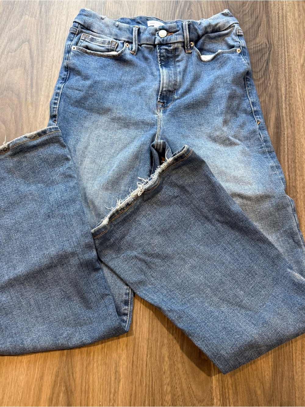 Good American flare jeans - Picture 3 of 3
